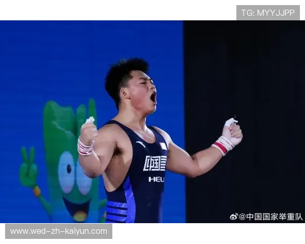 世界举重巡回赛中国选手在青年赛中继续统治赛场